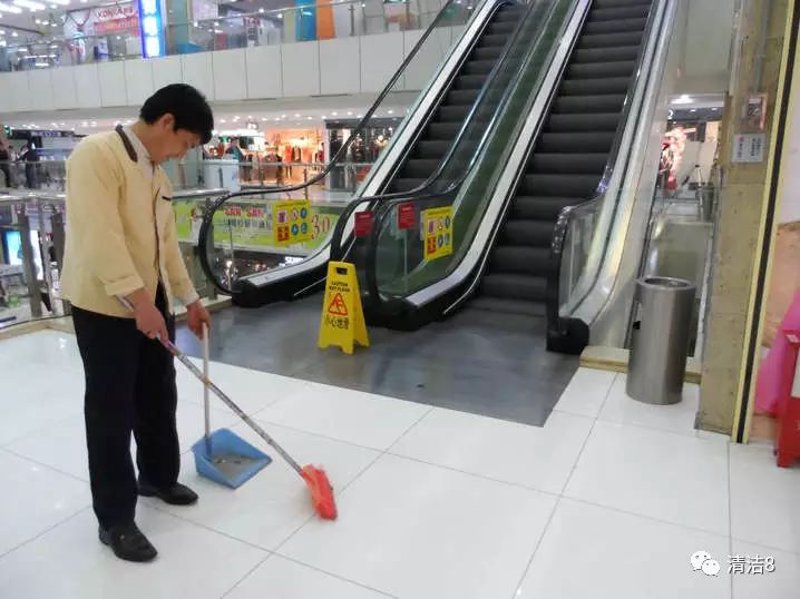外墙清洗：城市天际线的清洁者